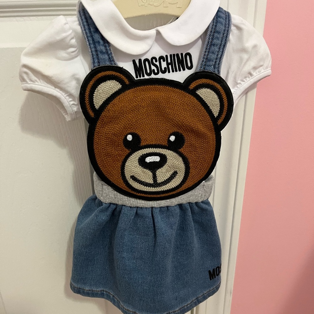 Moschino dress and body suit worn once for pictures size 3-6 mos